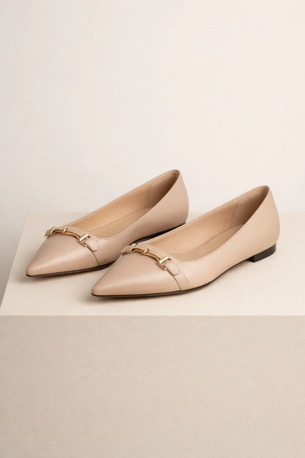 pointed toe horsebit flats old money shoes women elegant quiet luxury flats fashion